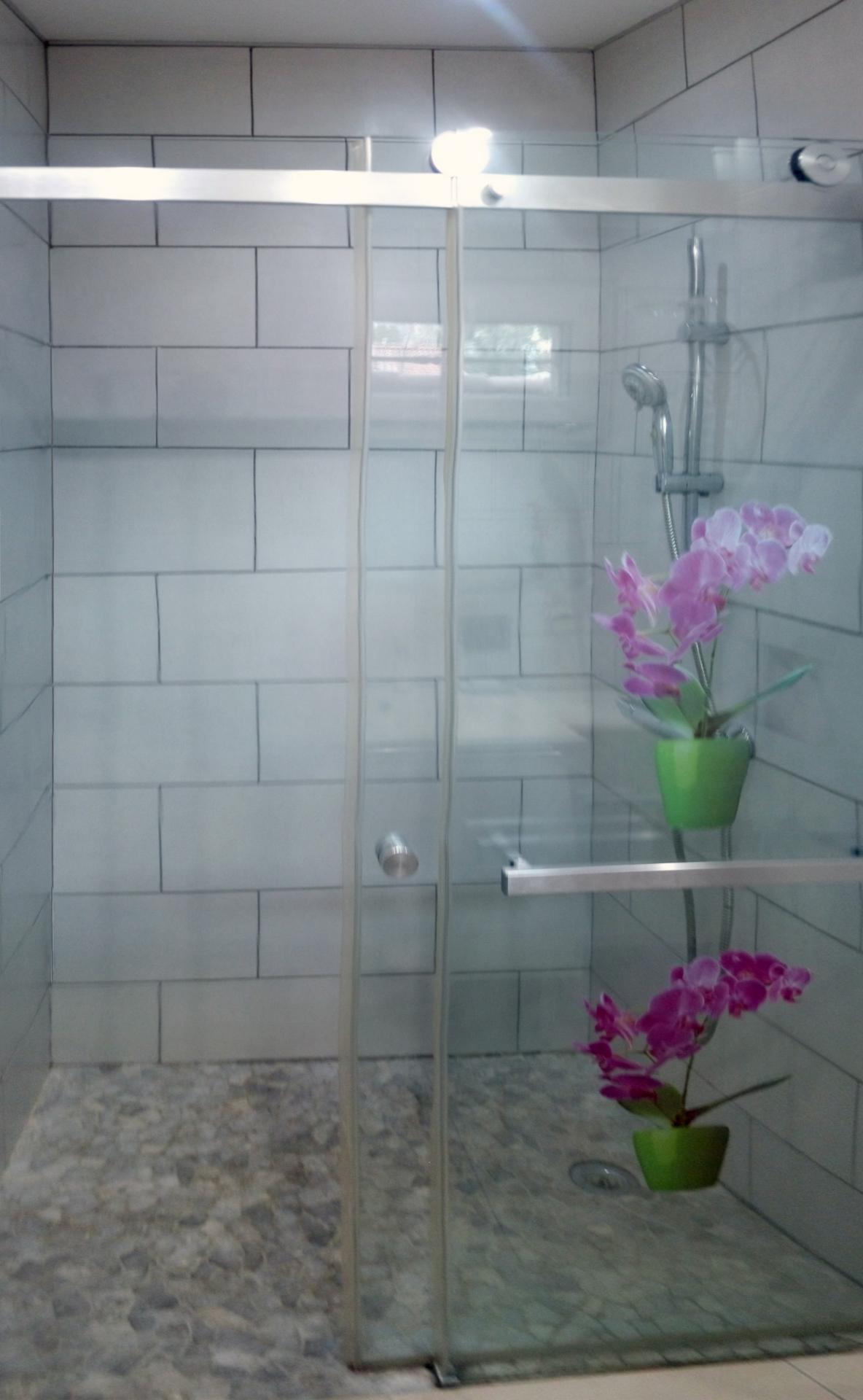 Douche italienne 115 x 98.